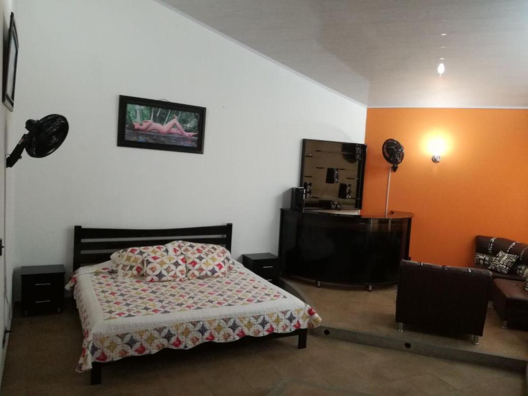 Finca Villa Alegria Chinauta Kültér fotó